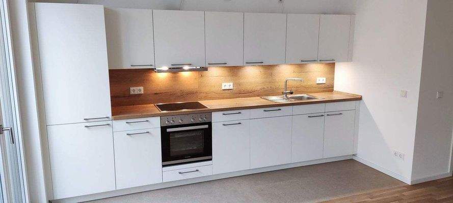 Einbauküche mit KGK und GS