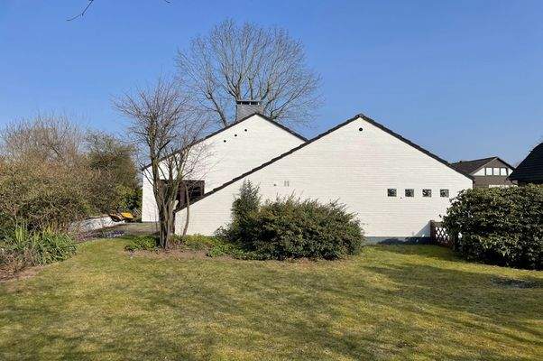 Hausansicht von der Gartenseite