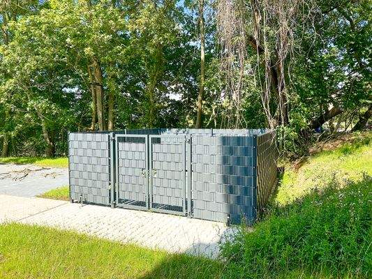 Praktische Aussenanlage