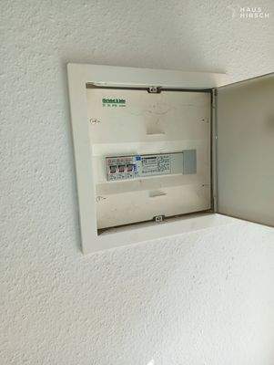 Elektroschrank Hinterhaus