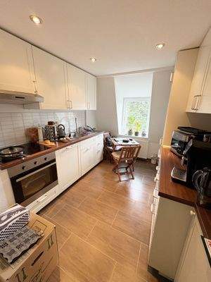 Die Einbauküche mit E-Geräten