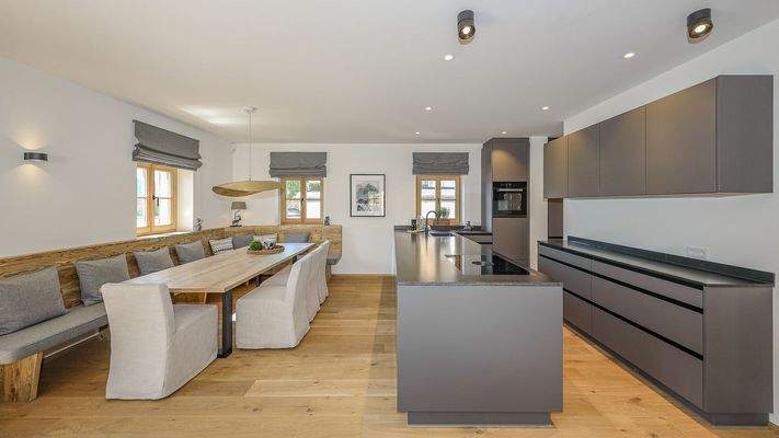 KITZIMMO-Luxusvilla in Toplage am Sonnberg kaufen - Immobilien Kitzbühel.