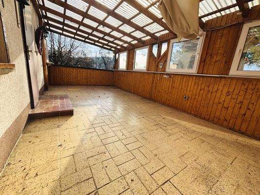 Überdachte Terrasse