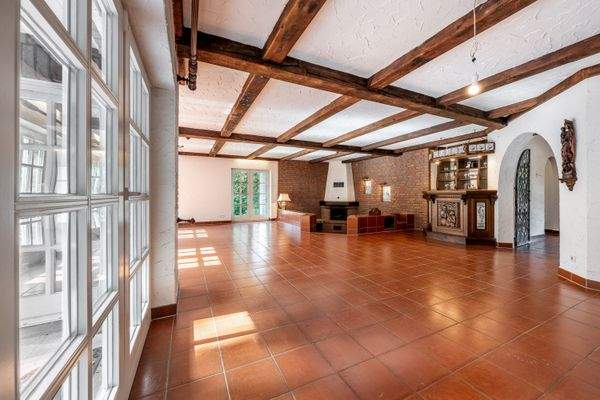 DI - Forbes Global Properties