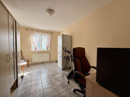 Gäste-, Kinderzimmer, Büro 2