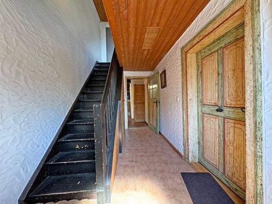 Treppenhaus zum 1. Obergeschoss