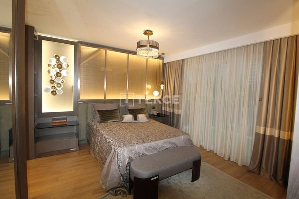 Flats with Swimming Pool in Istanbul Beylikduzu