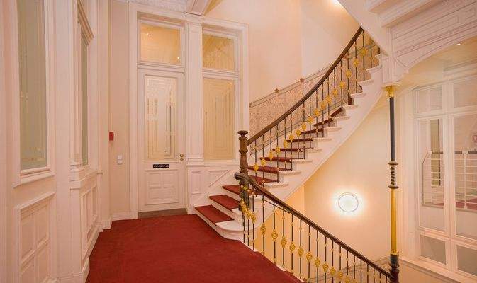 Weitere Ansichten - Eingang