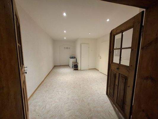 2-Zimmer-Wohnung mit sep. Bad 001.jpg