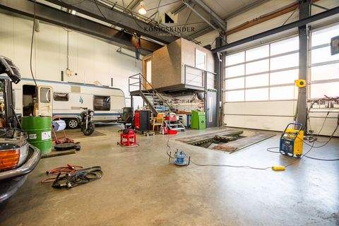 Waldstetten Halle, Waldstetten Hallenfläche