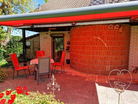 südwestlich ausgerichtet