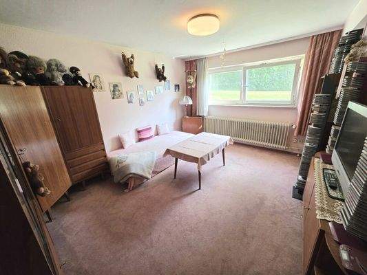 Mehrzweckzimmer/Kinderzimmer UG