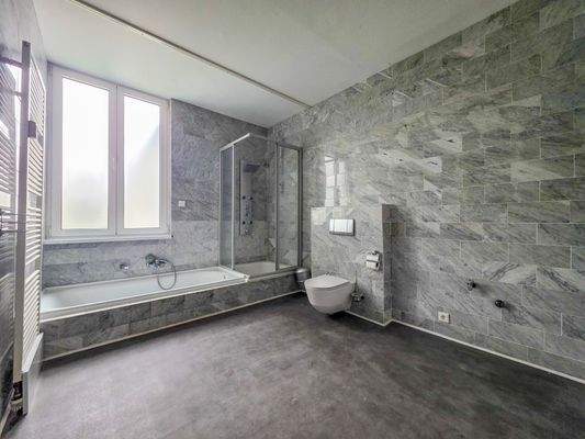 Erdgeschoss Badezimmer