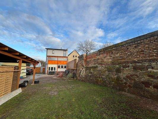 b22890f1-1ea5-4c8b-9886-9a5c06c26c49