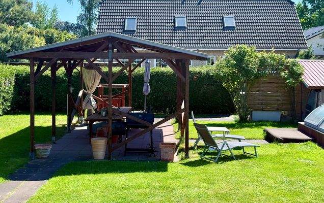 Überdachter Grillbereich