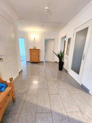 DIELE HAUPTWOHNUNG 1.OG