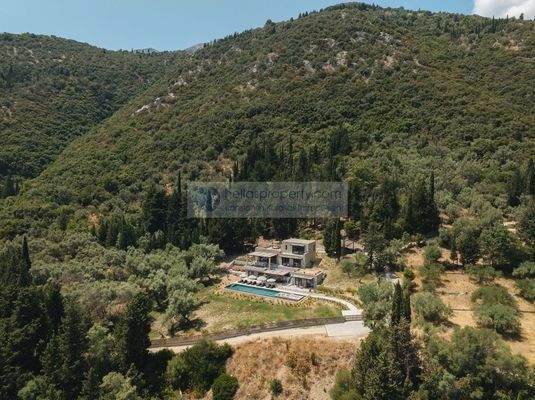 villa & plot perspective