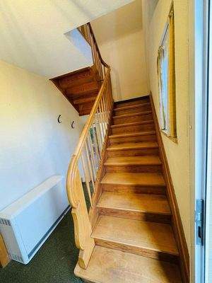 Treppenhaus zum 1. OG