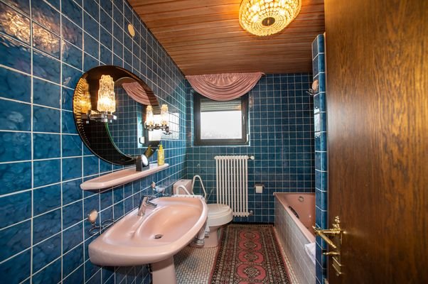 Badezimmer im OG