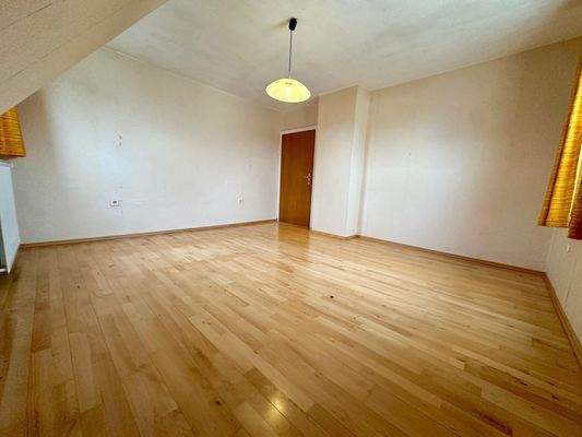 Ein Schlafraum im Dachgeschoss