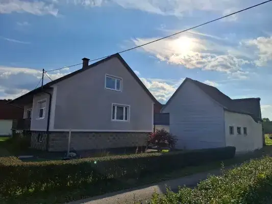 Haus Ansicht von Nordosten.jpg