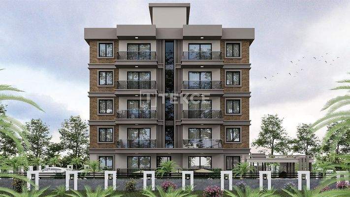 Mountain-View Apartments in a Complex with Pool in Döşemealtı