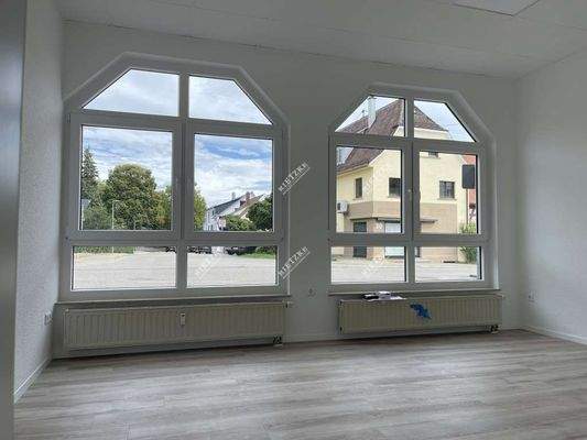 ARI-10952-EG-UG-Buero