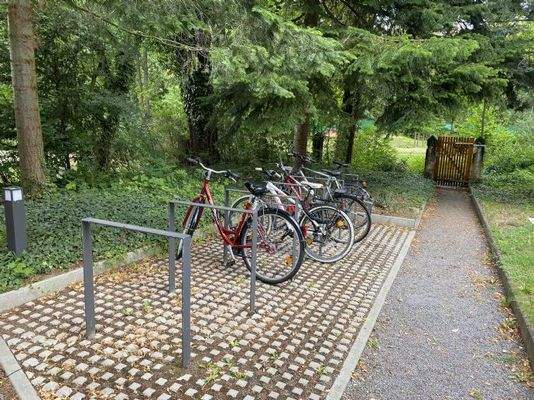 Fahrradabstellplätze