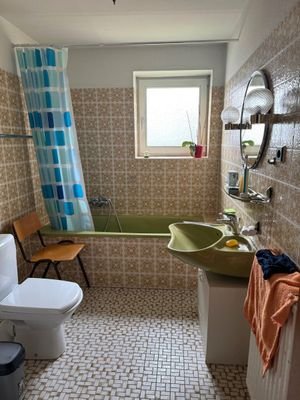 Wannenbad im DG