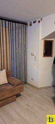 C7fc9fe8-e4f0-445d-9