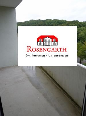 Balkon mit Logo