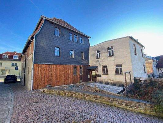 rückwärtige Fassade mit Hauseingang (2).jpeg