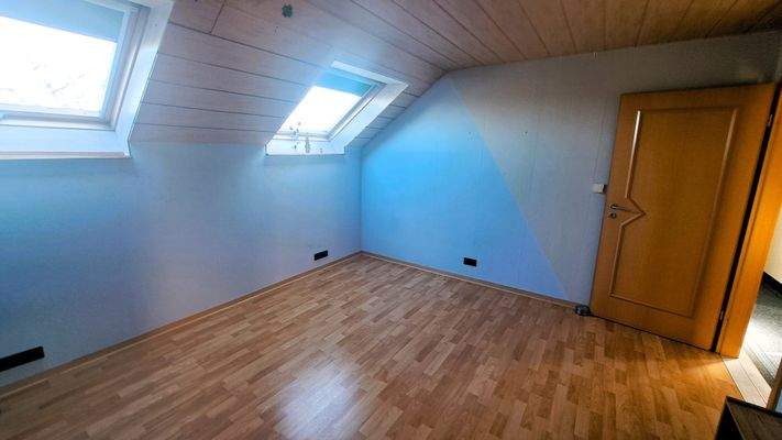 Immobilienperle Veronika Löffler - Dachgeschoss - Schlafzimmer 2