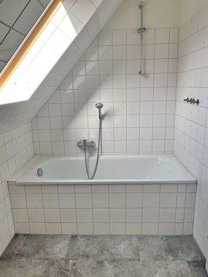 Wannenbad im Obergeschoss