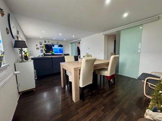 OG - Wohn- und Esszimmer