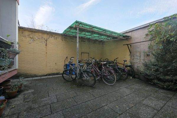 Fahrradabstellplatz im Hinterhof