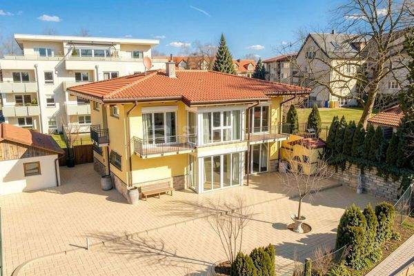 Außenansicht - (KI generiert)