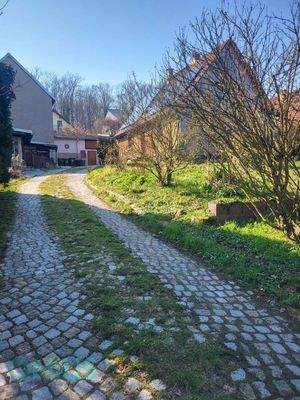 Zufahrt über Nachbargrundstück