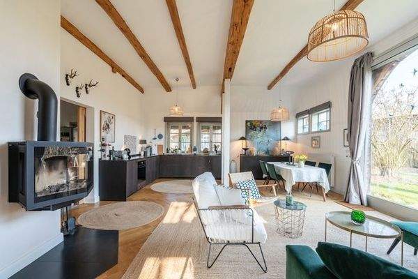 offener Küchen- u. Essbereich Haupthaus