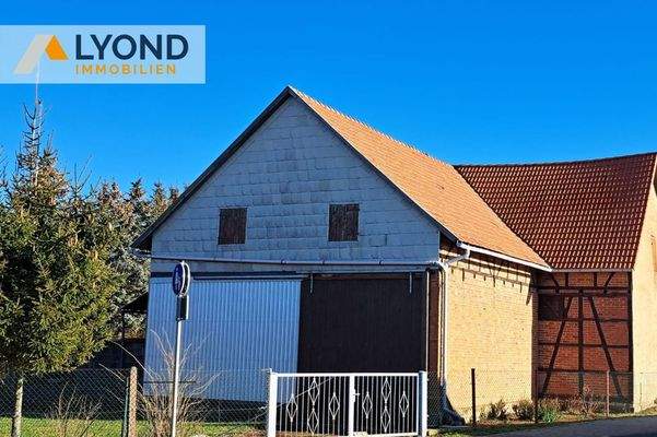 Scheune Straßenseite