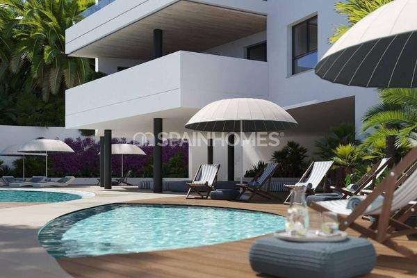 Apartments in a Complex Close to the Beach in Fuengirola