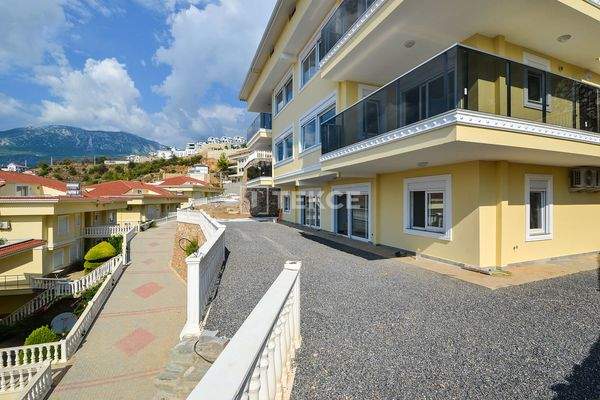 Sea-View Duplex Apartment in Alanya Kargıcak
