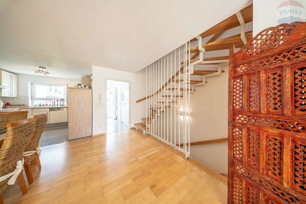 Treppe EG