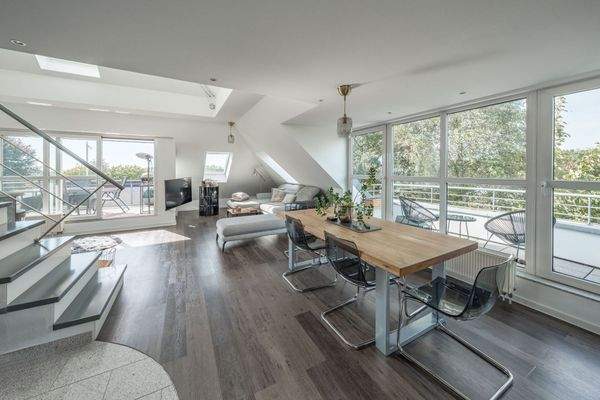 Wohn- und Essbereich