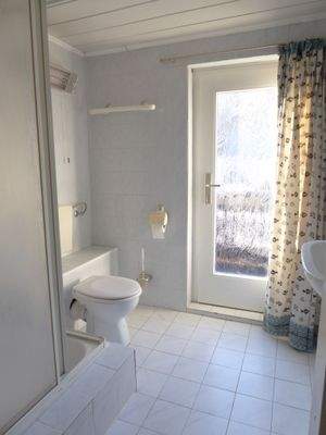 Bad/WC zu Zimmer 10 im DG