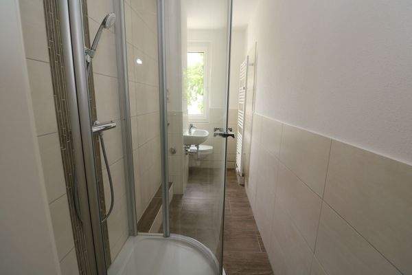 Beispiel Bad mit Dusche