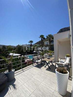 Furnished Apartment with Cove View in Bodrum Türkbükü