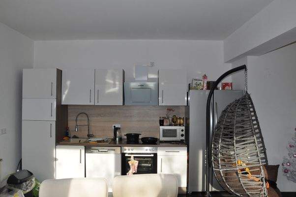 Wohnzimmer +offene Küche