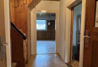 Flur/ Eingangsbereich