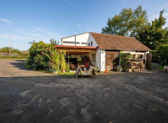 Außenansicht 3 - Nebengebäude und Carport-85.jpg